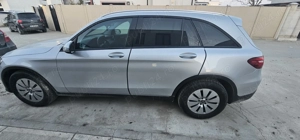 Vand mercedes glc 2017,2.2 170 cp,198000 km,4 matic - imagine 2