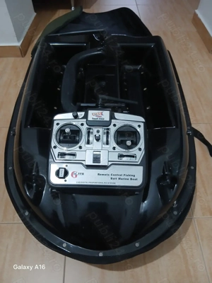 se vinde barcuta plantat smart crap