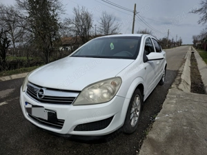 Opel Astra H 1.6 16V 116CP   Mașină de familie, motor fiabil, întreținută - imagine 2