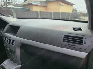 Opel Astra H 1.6 16V 116CP   Mașină de familie, motor fiabil, întreținută - imagine 11