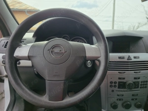 Opel Astra H 1.6 16V 116CP   Mașină de familie, motor fiabil, întreținută - imagine 7