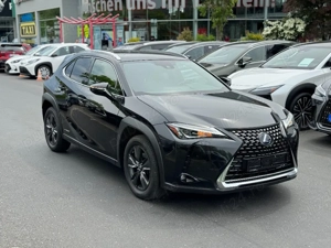 Lexus UX 250h  Hybrid 184CP - imagine 2