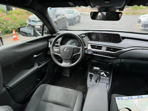 Lexus UX 250h  Hybrid 184CP - imagine 3