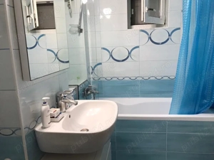 3 camere de inchiriat Faleza Nord