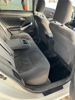 toyota prius  - imagine 2