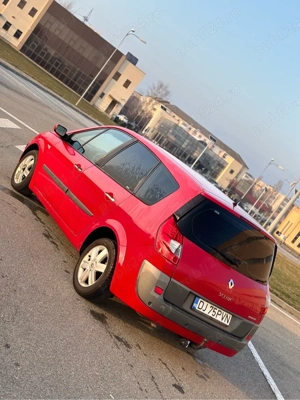 Renault Scenic 1.9 DCI 131 CP - imagine 4