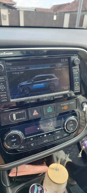 Mitsubishi outlander  - imagine 4