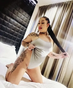 Hey Noua în oraș Fac și deplasări (Party)