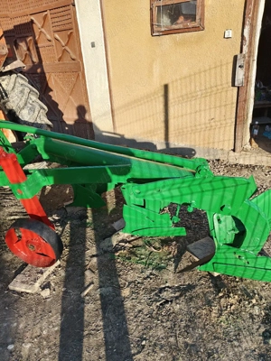 plug cu 3 trupite - imagine 4