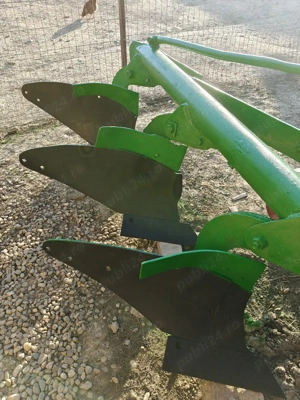 plug cu 3 trupite - imagine 3