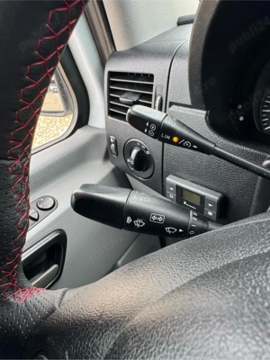 Mercedes Sprinter 319 Bluetec 9 locuri - imagine 9