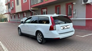 Volvo v50 drivE (diesel) impecabil an 03 2010 - imagine 3