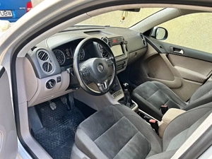 VW Tiguan 1.4 Tsi Benzina 2011 Navigatie Comenzi volan Klimatronic  - imagine 2