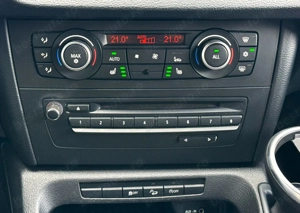 BMW X1 xDrive18d Sport Line - imagine 13