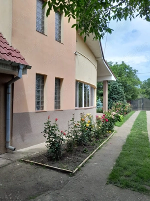  Casă spațioasă de vânzare în Milcov Deal   liniște, natură și confort, la doar 3 km de Slatina!  - imagine 4