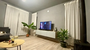 Casă comuna Stoenesti Jud Vâlcea