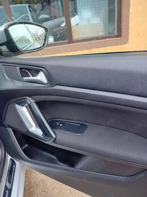 De vânzare Peugeot 308sw An 2015 diesel  - imagine 12