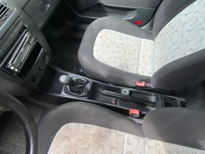 SKODA FABIA   1.4 benzină 2004 - imagine 4