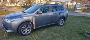 Mitsubishi Outlander  - imagine 4