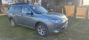 Mitsubishi Outlander  - imagine 5