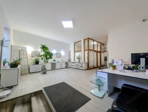 Birou/Cabinet Ultracentral: Locatie de prestigiu si 2 locuri de parcare 