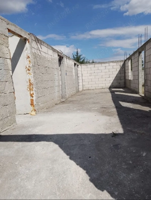 Teren intravilan cu constructie - imagine 3