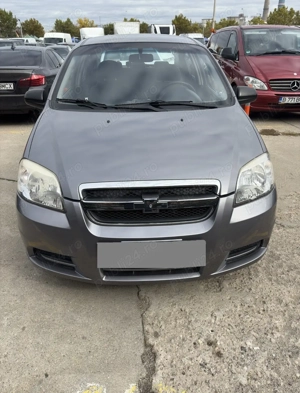 Vând Chevrolet Aveo  - imagine 2