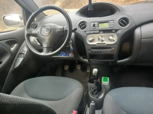 Toyota Yaris d4d 1,4 90cp - imagine 6