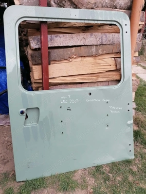 Usa spate Land Rover Defender