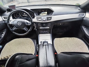 Mercedes-Benz E Class 220 - imagine 4