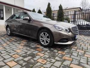 Mercedes-Benz E Class 220 - imagine 5