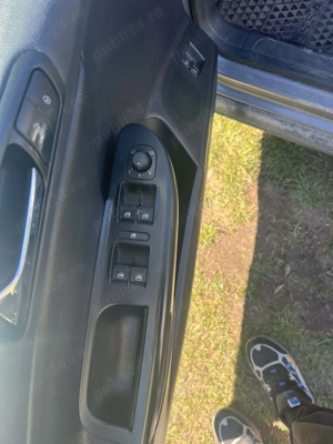 Volkswagen Passat B6  - imagine 4