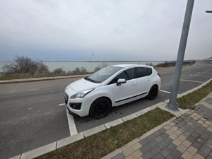 Peugeot 3008 hybrid 2014 - imagine 8