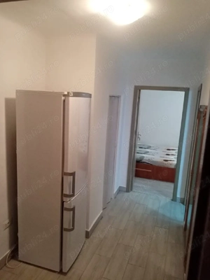 Închiriez apartament cu doua camere  - imagine 4