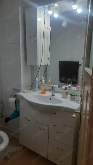 Vânzare apartament 3 camere utilat si mobilat - imagine 2