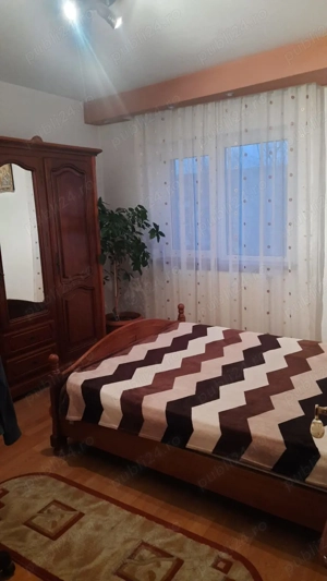 Vânzare apartament 3 camere utilat si mobilat