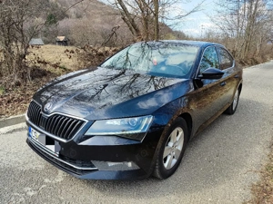 Skoda Superb 2017 - imagine 2