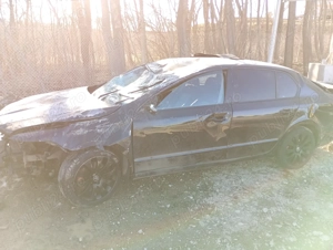 Dezmembrez Skoda Superb II - imagine 2