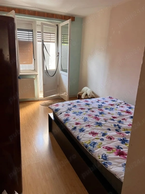 Apartament cu 4 Camere Et.3 decomandat in micro1 Central Lugoj - imagine 3