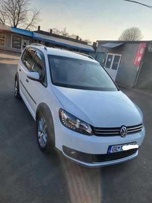 Volkswagen Touran Cross, 2.0 TDI-177CP,cutie  DSG ,euro 5,an2015 - imagine 2