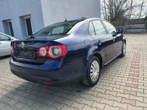 Vw Jetta 2010 1,6 diesel euro 5 - imagine 7