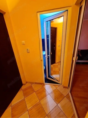 PERSOANA FIZICA ----Vanzare apartament cu 1 camera zona MAZEPA 1