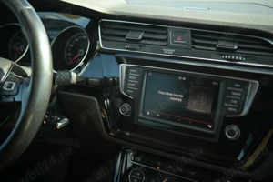 Vand Touran.. An 2016 luna a 6 .. 7 locuri.. Motor 1.6 tdi.. 110 cai.. Automat  euro 6 consum mic - imagine 5