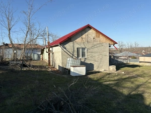 Vând casă în comuna Cudalbi - imagine 5