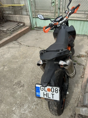 Vand motocicleta KTM 690 SMR