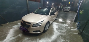 Chevrolet cruze 2011 luna 11