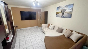 SOARELUI - 4CAM - DECOMANDAT - 2 BAI - CONFORT 1 - RENOVAT - BLOC ANVELOPAT - imagine 3