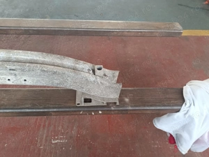 Vand armatura bara fata Opel Vectra C, an fabricatie 2008. - imagine 3