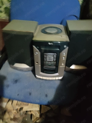 Radio combina audio cu CD, si iesire statie amplificare !.. - imagine 2