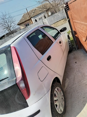 Vând Fiat Punto 1.3 multijet  - imagine 4